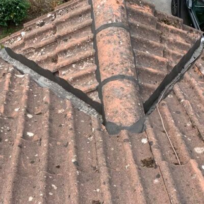 Moss removal from roof, clean roof Aldershot